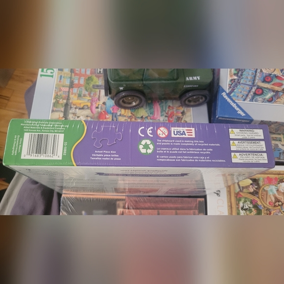 Springbok Gamer's Trove 1000 pieces puzzle - Picture 3 of 3